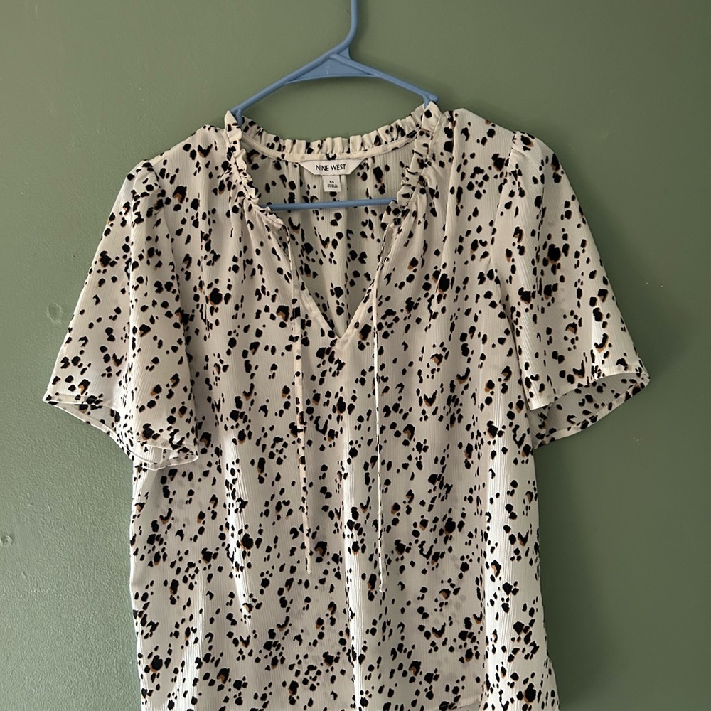 Nine West Cream and Brown Tie Front Blouse